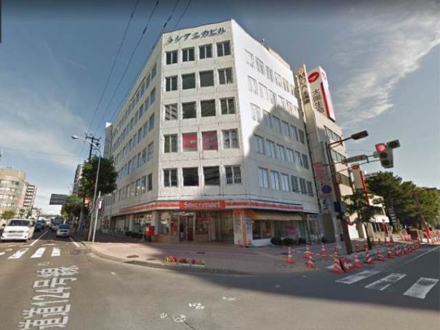 コンビニ　セイコーマート琴似2条店（コンビニ）まで220m