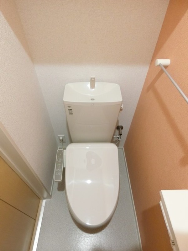 トイレ　図面と現状に相違がある場合には現状を優先