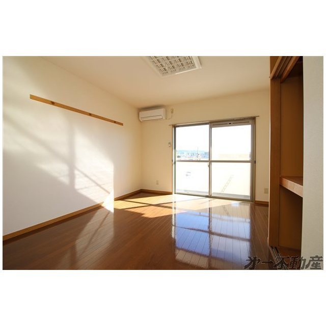 建物外観　洋室
