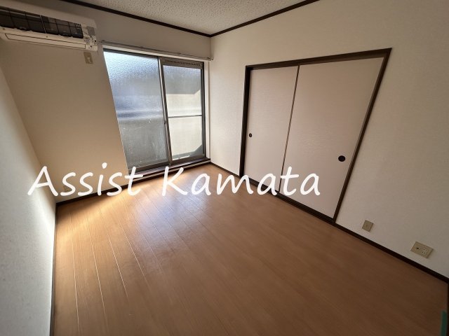 居室・リビング　写真はリフォーム前の写真となります