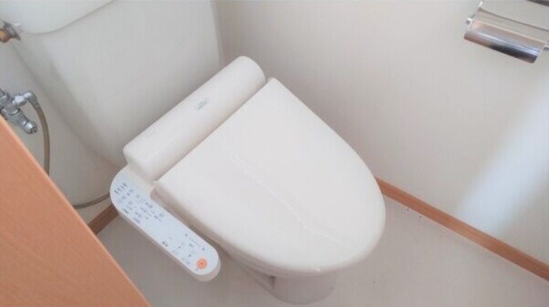 トイレ　図面と現状に相違がある場合には現状を優先