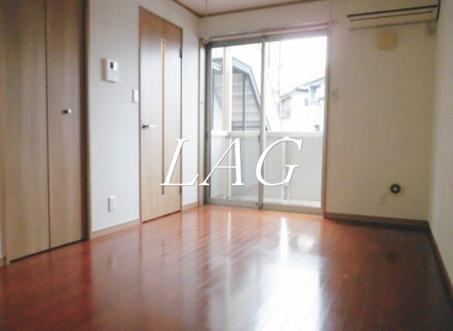居室・リビング　洋室のお部屋です。