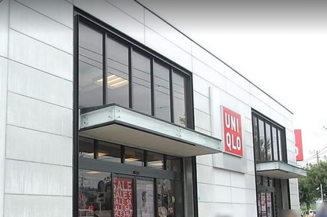 ショッピングセンター　ユニクロ武蔵小杉東急スクエア店（ショッピングセンター）まで745m