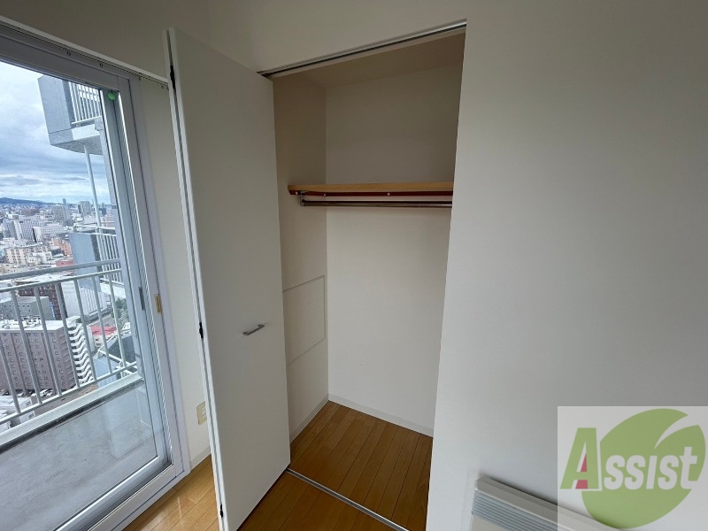 収納　収納もバッチリあるのでお部屋が片付きますよ！