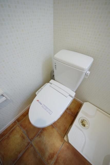 トイレ　★他号室の参考画像です★
