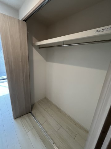 玄関　大きなものも収納できそうです