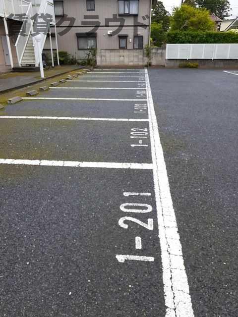 駐車場　駐車スペースもあります