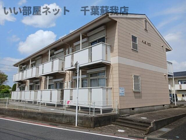 建物外観　落ち着いた色合いの外観♪
