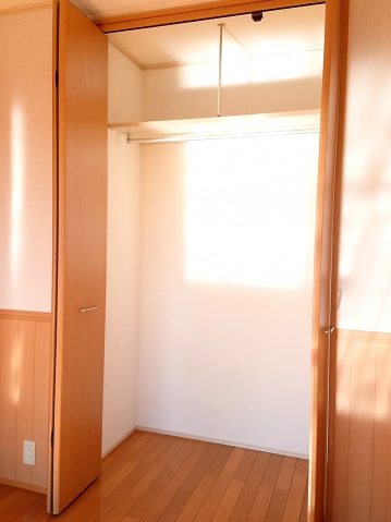 収納　南洋室クローゼット。