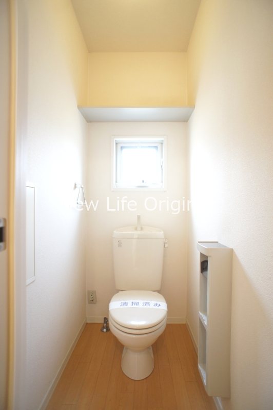 トイレ　※同建物他部屋になります。現状優先です。