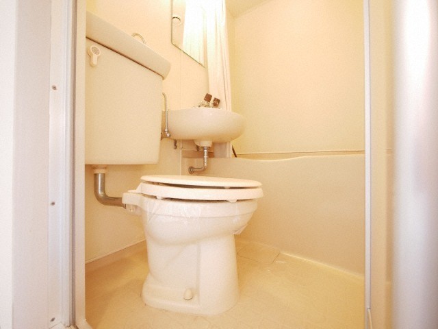 トイレ　ゆったりとした空間のトイレです