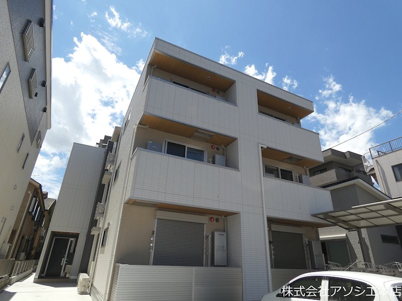 建物外観　REXIA大沢のご紹介は住まいの窓口アソシエにお任せください