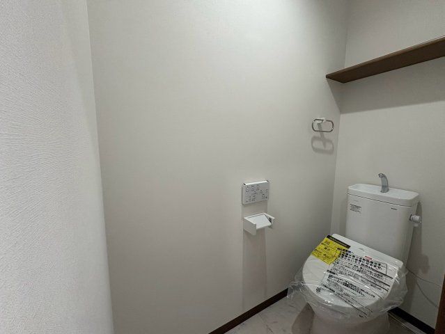 愛の世代の前にのトイレ写真