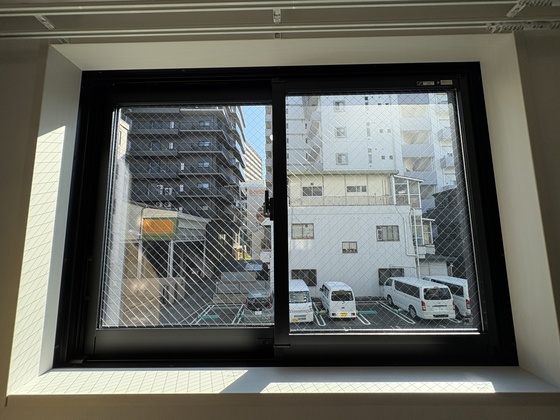 バルコニー　※別号室の写真です
