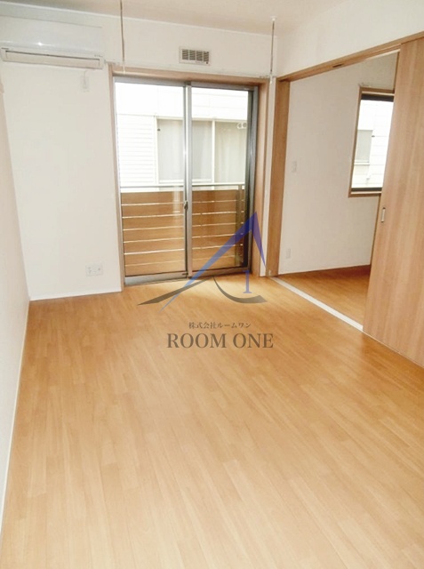 居室・リビング　洋室のお部屋です。