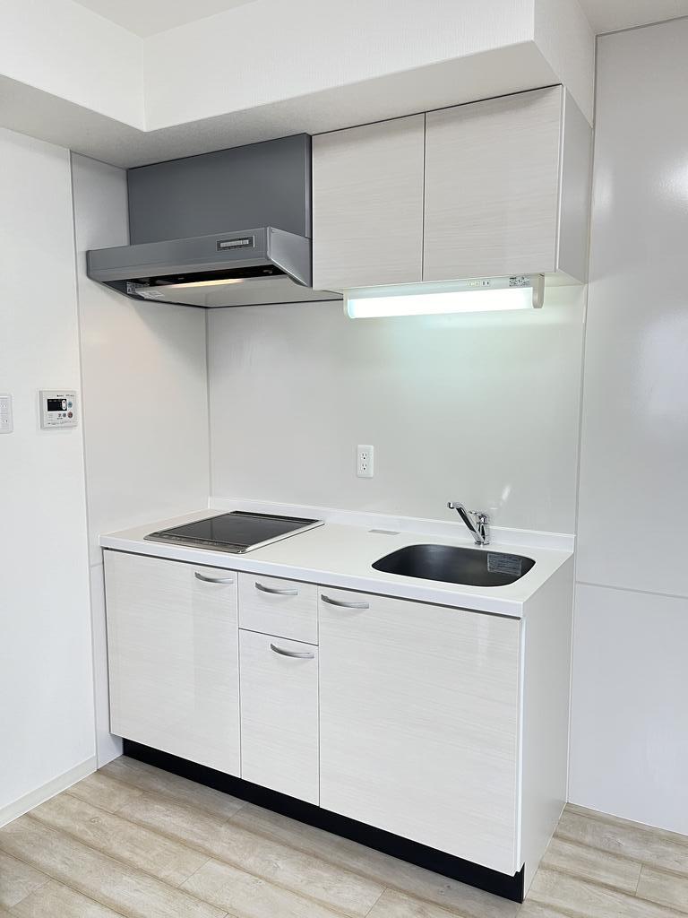 キッチン　※同建物別部屋