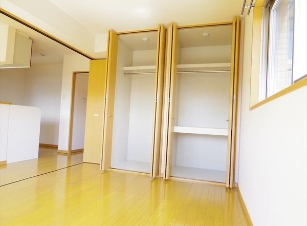 収納　図面と現状に相違がある場合には現状を優先