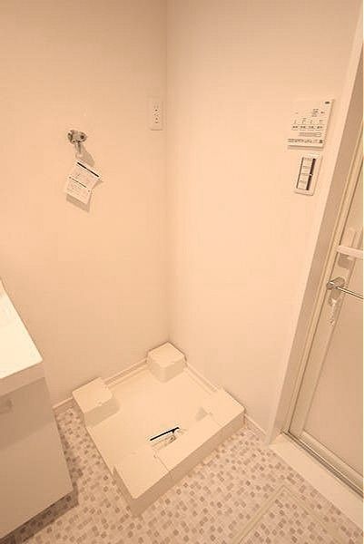 その他設備　室内洗濯機置場