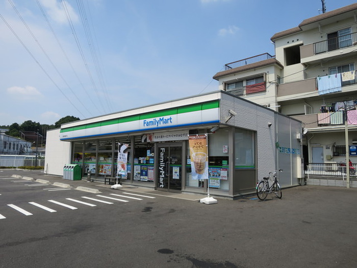 コンビニ　ファミリーマート 東戸塚名瀬下店（コンビニ）まで173m