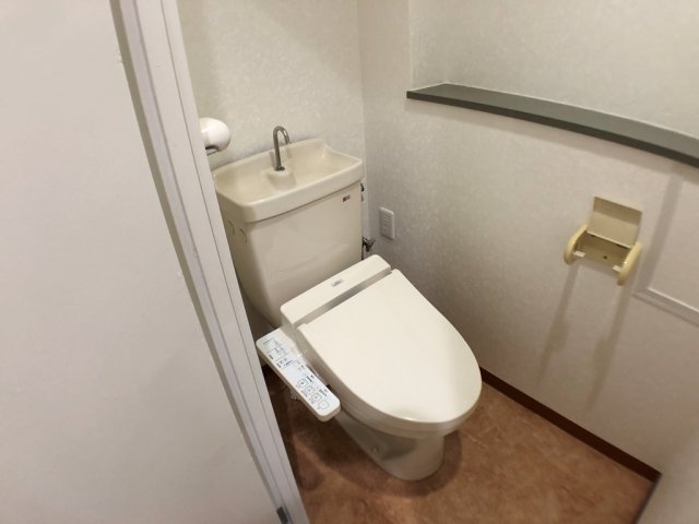 トイレ　バストイレ別でおすすめです☆
