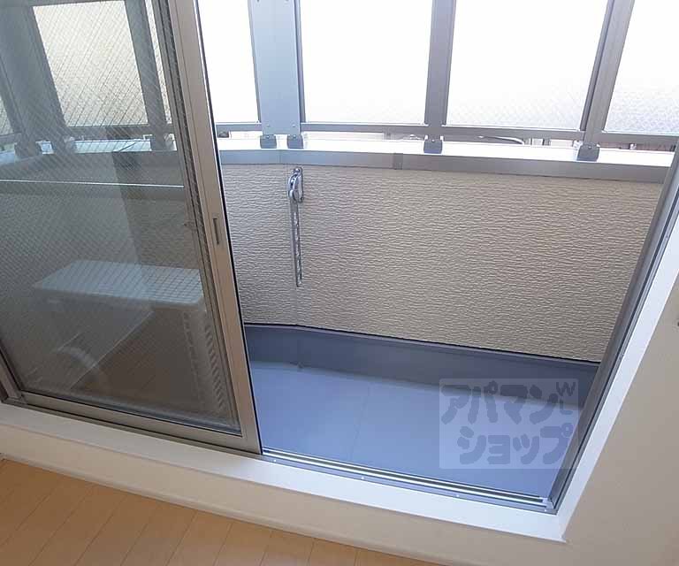 バルコニー　バルコニ