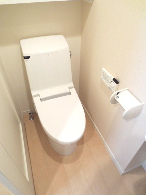 トイレ　★ウォシュレット★