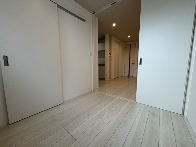 居室・リビング　写真は102号室のためイメージ写真となっております。