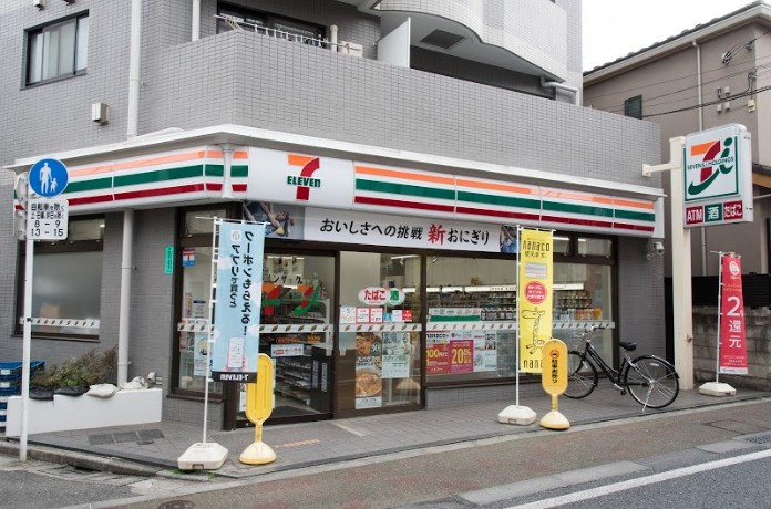 アーメン板橋ザラの周辺写真