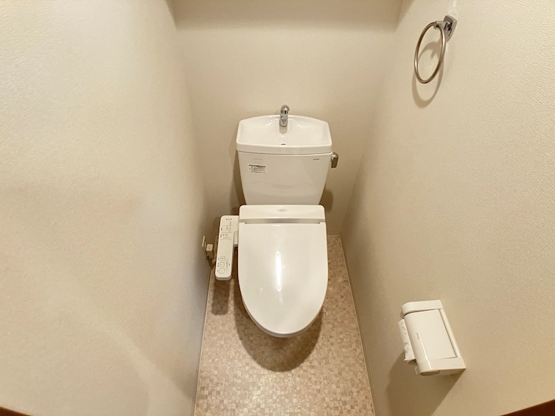 プレサンスKOBEアモーレのトイレ写真
