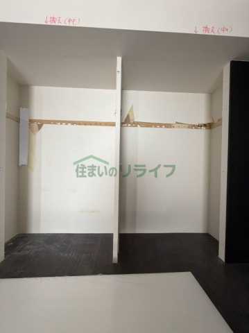収納　内装工事中2026/9/13