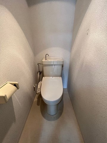 トイレ　シンプルで使いやすいトイレです