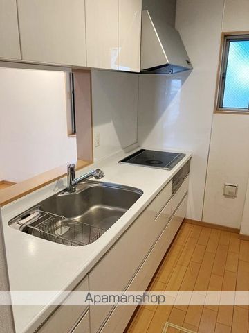 田柄戸建のキッチン写真