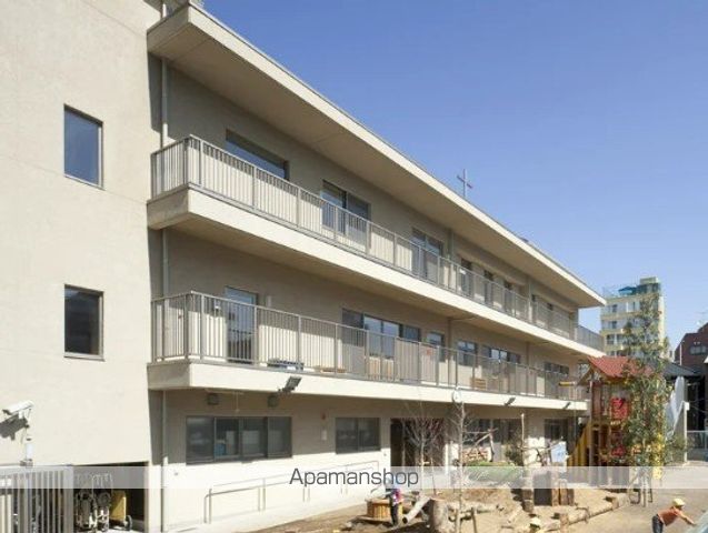 幼稚園・保育園　月島聖ルカ保育園（幼稚園・保育園）まで80m