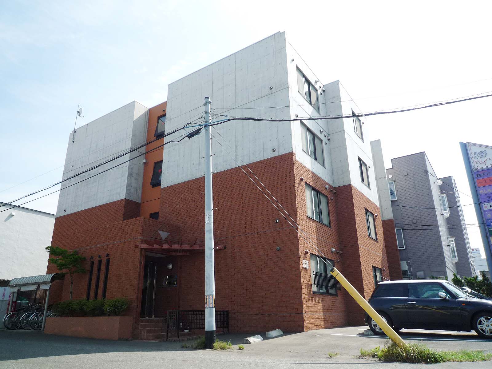 地下鉄東西線 発寒南駅 徒歩8分 築24年