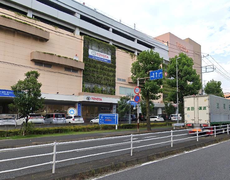 ショッピングセンター　トレッサ横浜（ショッピングセンター）まで807m