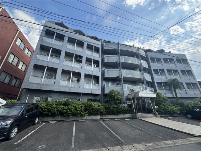 駐車場　敷地内駐車場