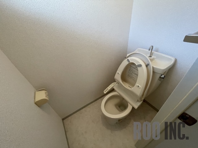 セジュール北八代 B棟のトイレ写真