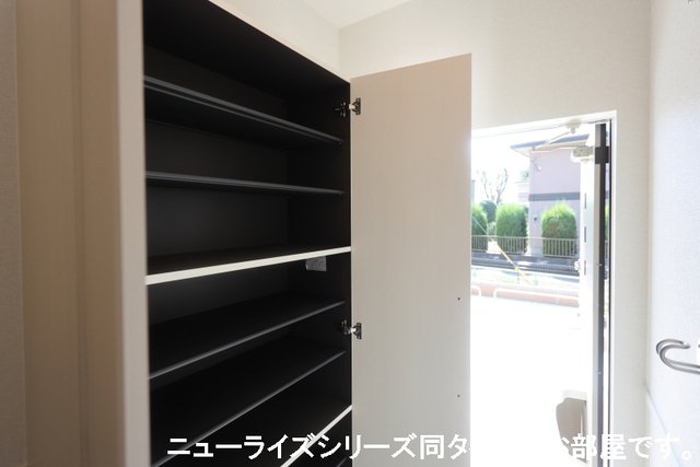 収納　同タイプのお部屋です（現況を優先します）※建築中