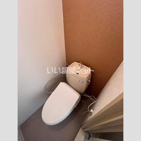 フローレス篠木のトイレ写真