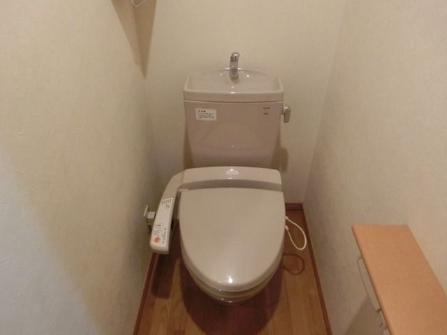 西武池袋線 練馬駅 徒歩8分 5階建 築20年のトイレ写真