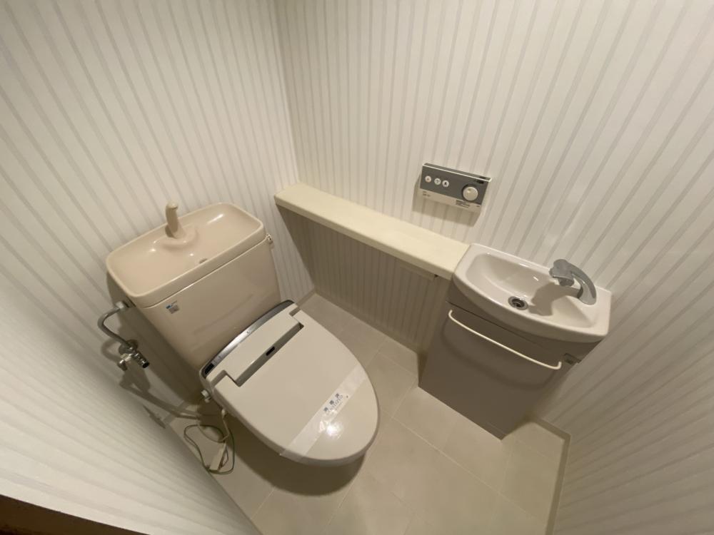 エスリード夙川東のトイレ写真
