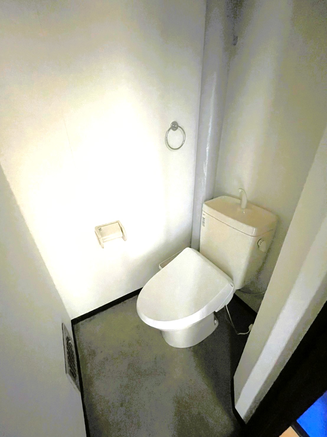 サルヴァトーレ本城IIのトイレ写真