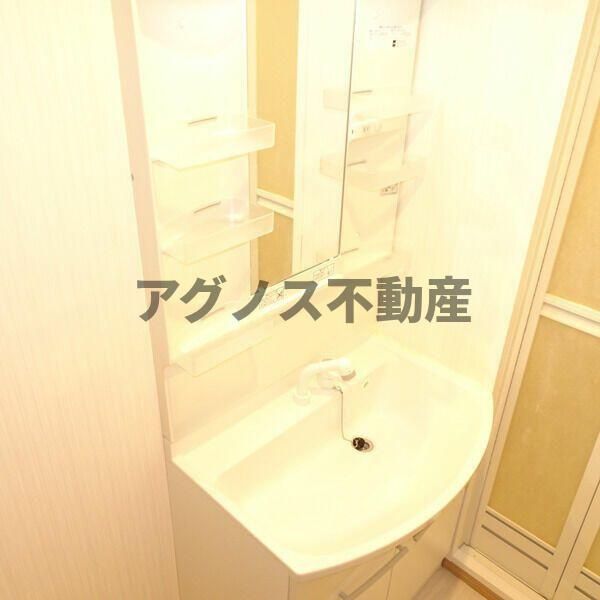 クレイン西日暮里の内装写真