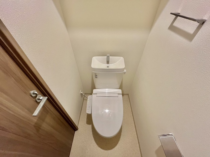 TROMMEL HEIM NAMBAのトイレ写真