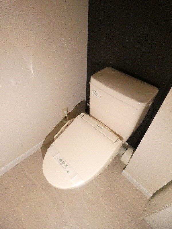 東京メトロ東西線 妙典駅 徒歩2分 5階建 築26年のトイレ写真