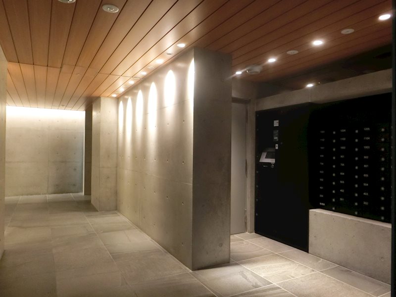 ＪＲ総武線快速 馬喰町駅 徒歩2分 13階建 築8年の外観写真