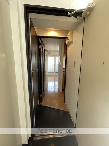 フランセジュール裏参道の玄関写真