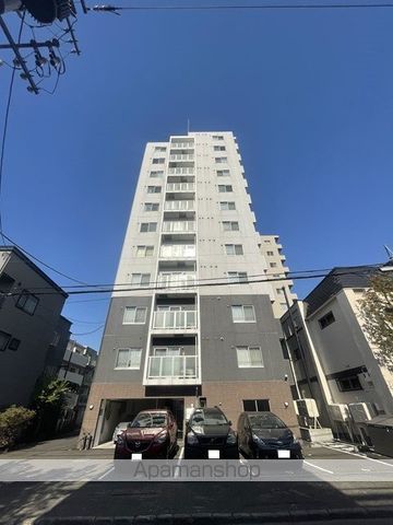 フランセジュール裏参道の外観写真