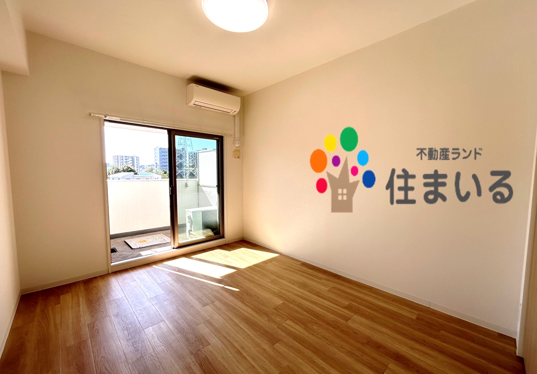ＪＲ東海道本線 笠寺駅 徒歩2分 15階建 築1年の居間写真
