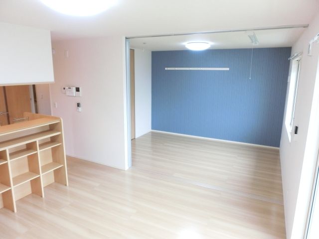 その他部屋・スペース　開放感のあるお部屋です